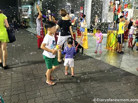 snowy bubbly show  amk hub singapore diary    momdiary