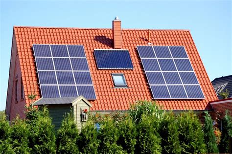 zonnecollectief bespaar met zonnepanelen zonnepanelen solar energiebesparing