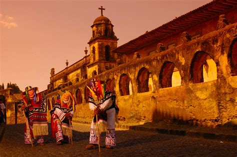 michoacan  traves de estas peliculas  retratan sus paisajes  tradiciones adn cultura