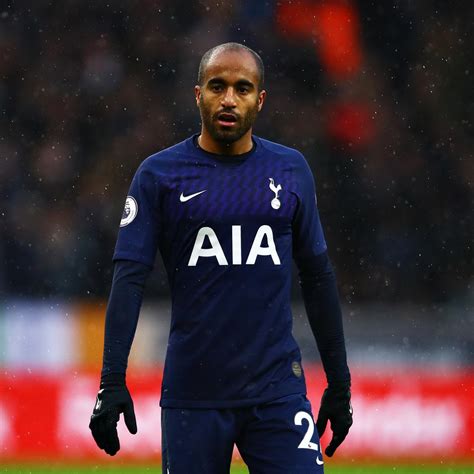 lucas moura     close  signing  manchester united news scores highlights