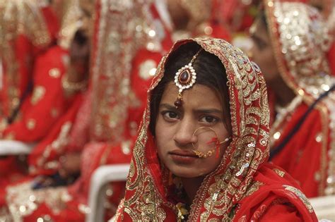 a mass marriage of 162 muslim couples in india gagdaily news