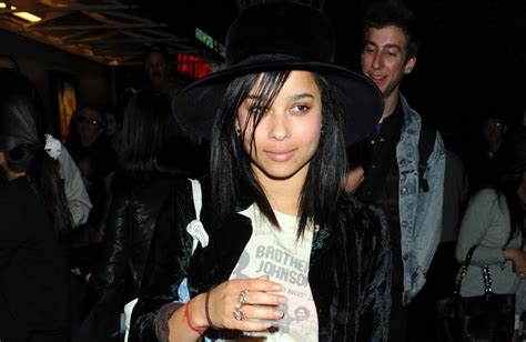 wallpaper world zoe kravitz is beautiful actress and sexy singer in hollywood