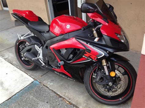 gsxr  red motorcycles  sale