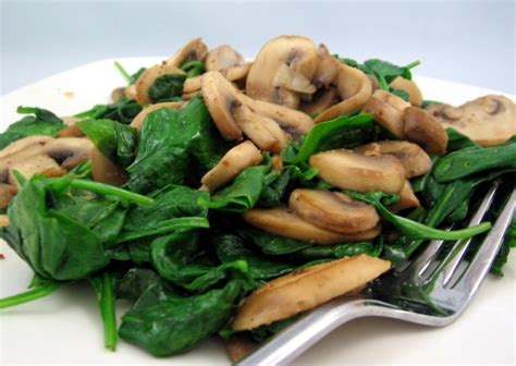 sauteed spinach  mushrooms recipe foodcom