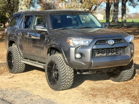 2016 Toyota 4runner With 22x12 44 Tis 544bm And 33 12 5r22 Amp Mud