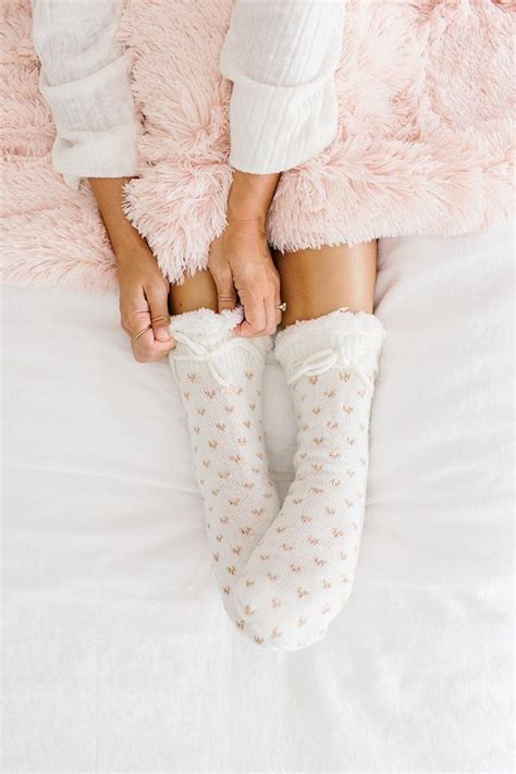 Pin By Un Known On Winter Cozy Socks Pink Autumn Comfy Cozy