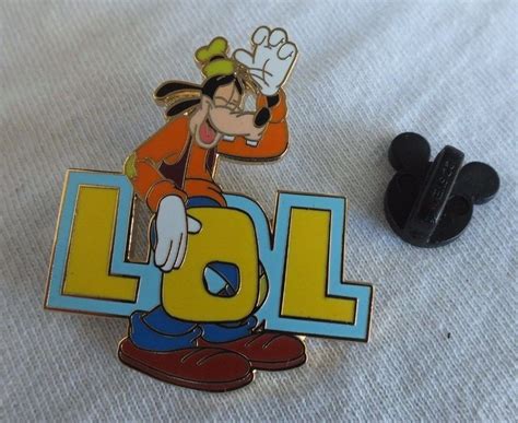 Disney Pin Goofy Lol Laughing Out Loud Text Msg Pin Wdw