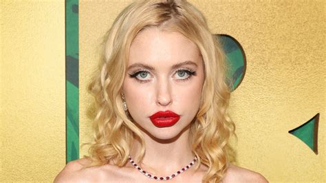 Euphoria S Chloe Cherry Just Shared Her Favorite Red Lipstick Teen Vogue