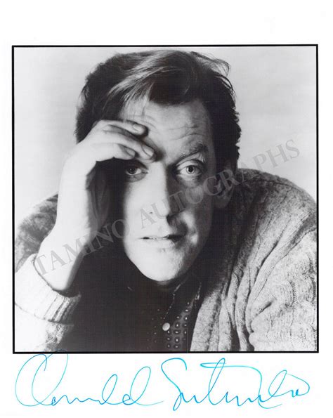 Donald Sutherland Autograph Glamour Photo – Tamino