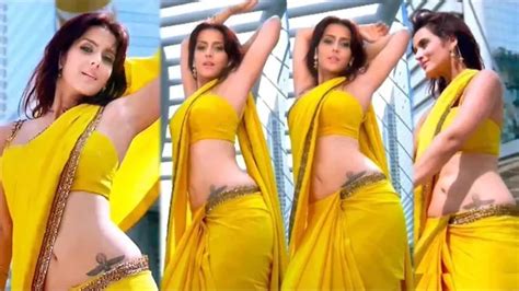 serial hot actress navel show saree youtube