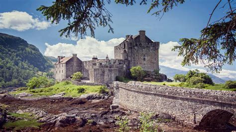 castles  scotland    visit nordic visitor