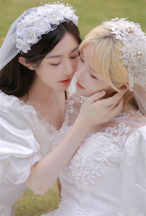 yuri girls in love lesbian wedding photography couple poses