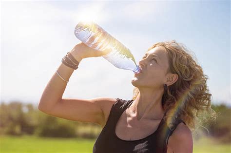 heatwave uk how many litres of water should you drink a day mens