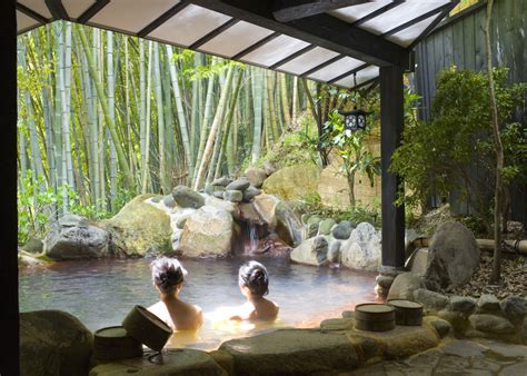 8 things to know before bathing in a japanese onsen