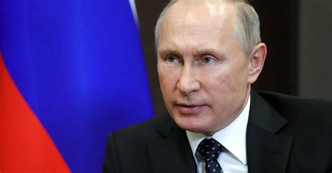 russian president vladimir putin signs bill targeting u s and foreign media