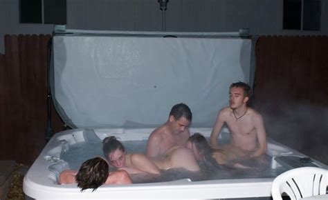 homemade hot tub couples sex