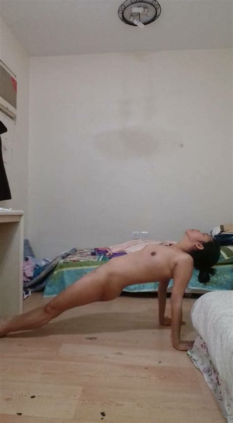 Pornstar Sheraine Hot Naked Yoga Photo Album By