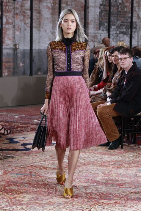 flawed fashion springsummer  runway trend accordion pleated   skirt