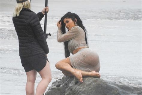 Kylie Jenner Shows Off Famous Booty In Sexy Beachside
