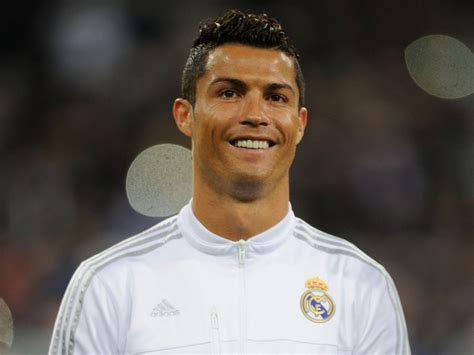 Video Cristiano Ronaldo Se Lance Dans Un Twerk Endiablé Star 24