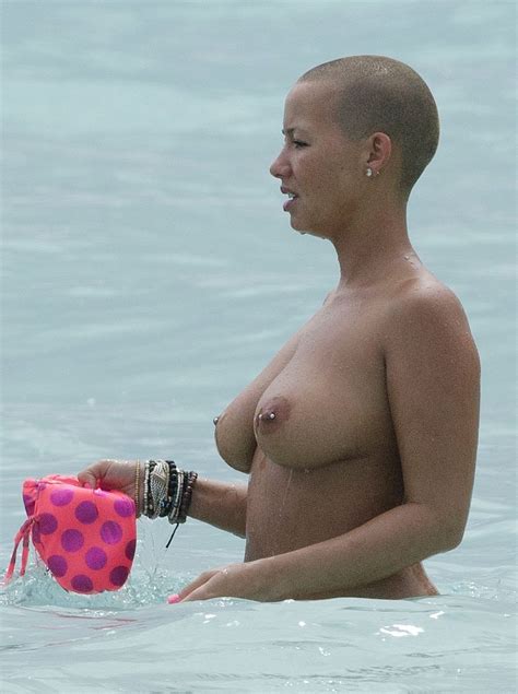 amber rose boobs 2 photos thefappening