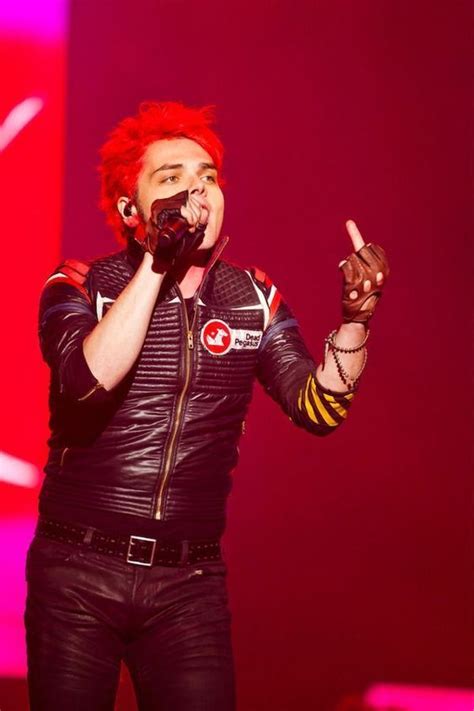 pin by makaila timoney on gerard way in 2020 my chemical
