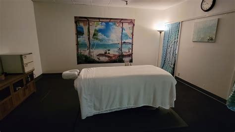 relax renew  spa massage therapist  tulsa