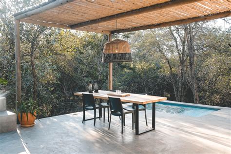 airbnb finds  big  spotten vanuit je achtertuin  zuid afrika   airbnb zuid