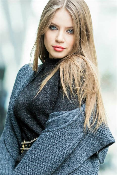 Xenia Tchoumitcheva Beautiful Womens Sweaters Beautiful Women Faces