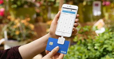 mobile credit card reader square reader