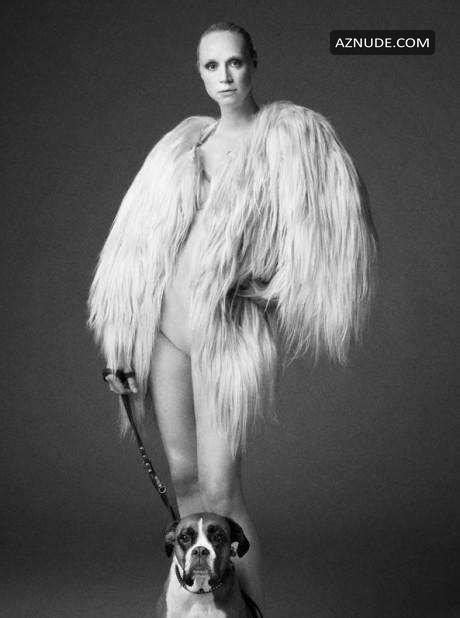 Gwendoline Christie Nude Photo Collection Aznude