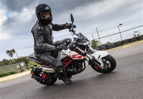 benelli tnt  review practical motoring