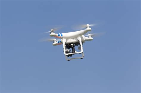 flying drones uav basic working principle