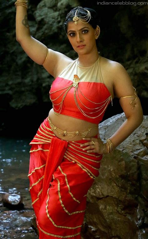 Varalaxmi Sarathkumar Kollywood Actress Cm1 19 Hot Navel Hd Photos