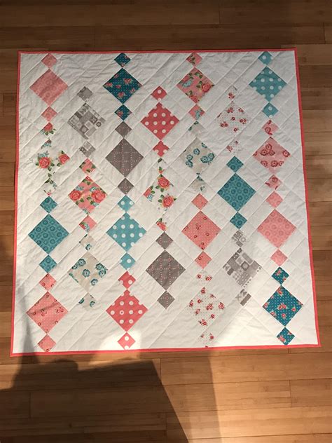 chandelier baby quilt  gifted  weekend quilt