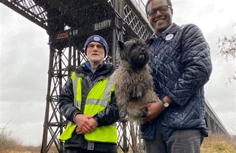 darren henry mp visits bennerley viaduct  world monument  day