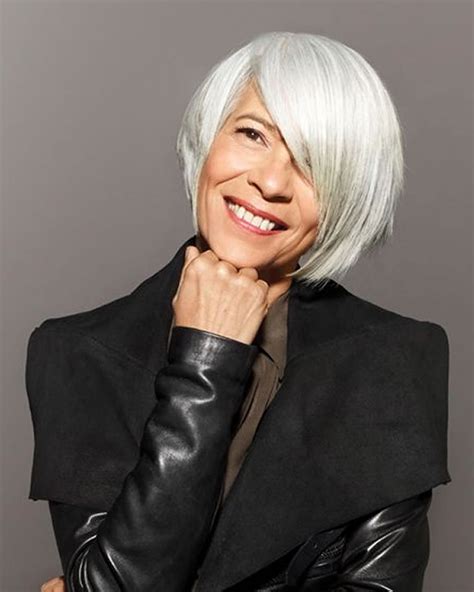 25 Easy Short Pixie And Bob Haircuts For Older Women Over 50
