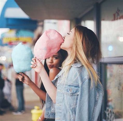 12 ridiculously cute photos to take with your best friend this summer s q u a d friend
