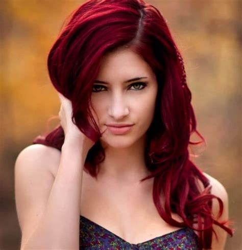 35 Ultimate Hair Colors For Women With Hazel Eyes – Hairstylecamp