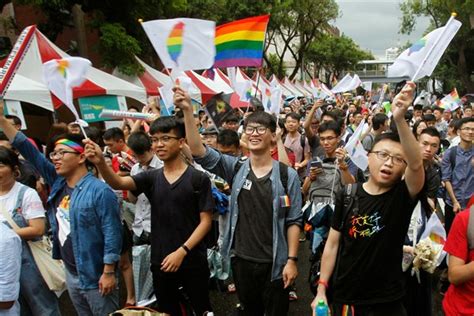 taiwan activists frame same sex marriage as a sign of