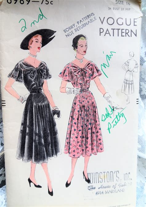 1950s beautiful dress pattern vogue 6989 figure flattering