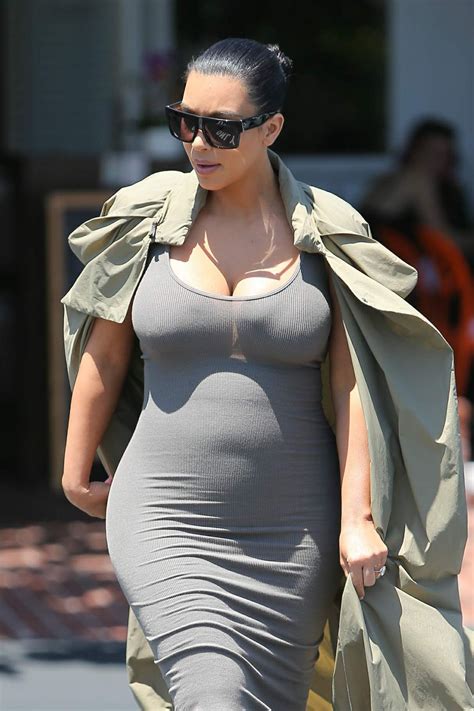 kim kardashian shows off her growing belly at fred segal