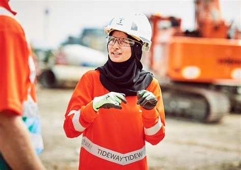 women women  construction changing  face  construction