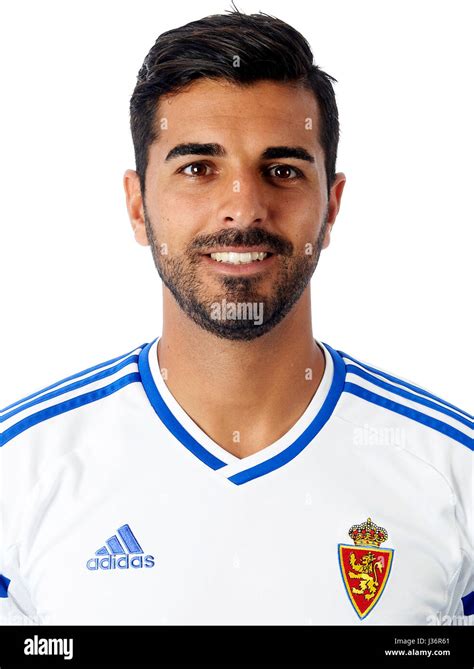 spain la liga     real zaragoza angel luis