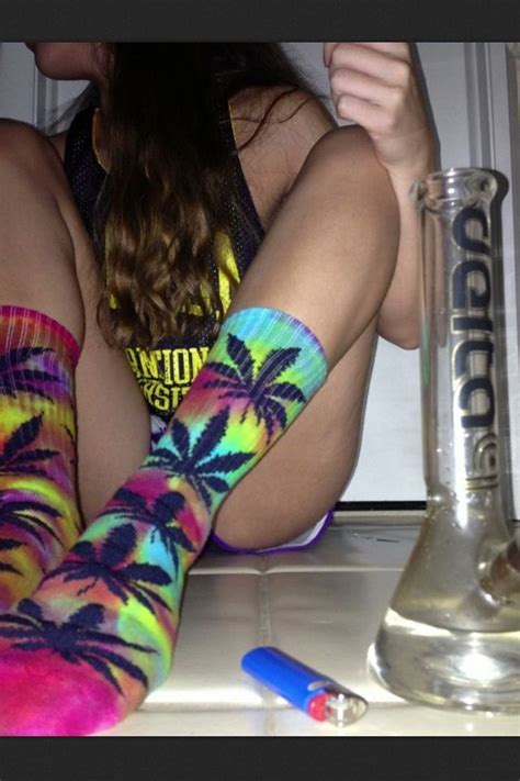712 Best Images About Hot Girls Smoke Pot On Pinterest