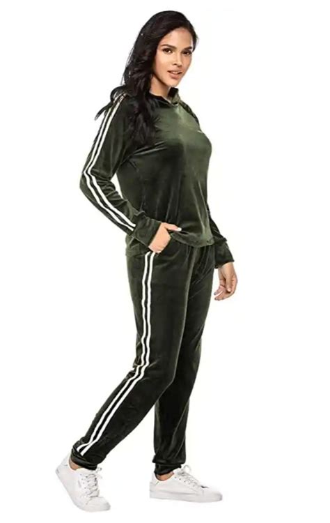 Hotouch Tracksuit Sets Womens 2 Piece Sweatsuits Velour Pullover Hoodie