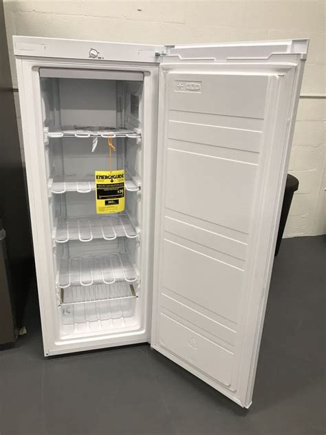 Like New Unboxed Insignia Freezer 5 3 Cu Ft Upright White