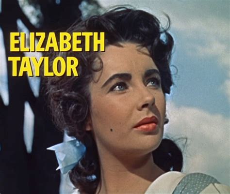 Elizabeth Taylor S Dark Outlined Eyes Were Due To A Rare