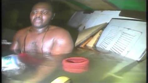 Man Survives 3 Days Under Water Youtube