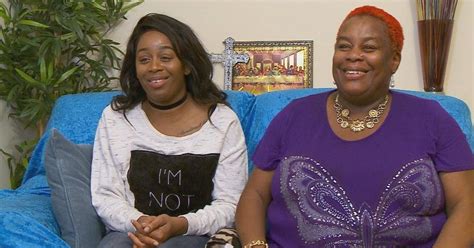 gogglebox sandra returns without sandi and fans fear there s been a falling out huffpost uk